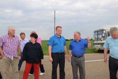 Глава Тбилисского района провел смотр культуры земледелия