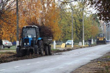 В Тбилисской продолжаются работы по благоустройству территории