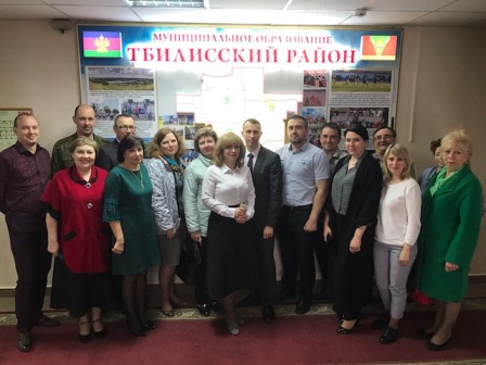Сотрудники аппарата избирательной комиссии Краснодарского края посетили Тбилисский район с целью оказания методической помощи