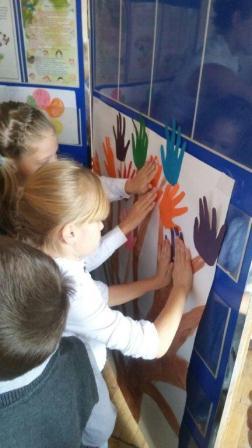 День толерантности отметили ученики пятой школы