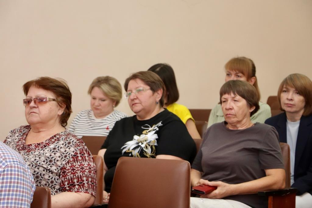 На Тбилисском маслосырзаводе работает робот На Тбилисском маслосырзаводе работает робот