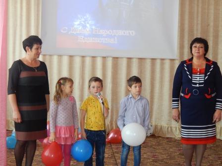 В детских садах Тбилисского района отмечают День народного единства