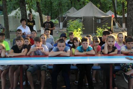 Евгений Ильин вместе с главами поселений приехал в гости к казачатам