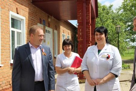 Евгений Ильин встретился с жителями Нововладимирского поселения