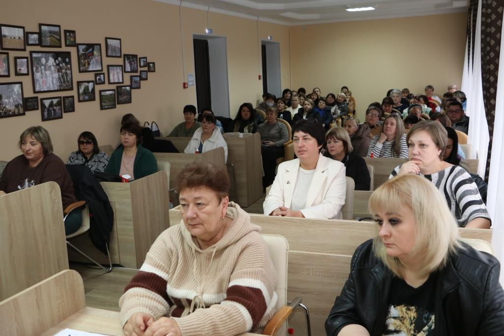 Состоялось итоговое собрание замещающих родителей Тбилисского района в 2025 году