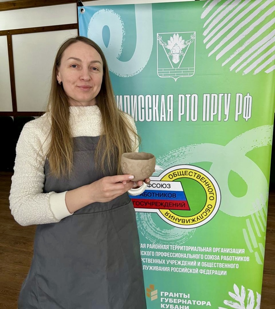 Состоялся очередной мастер-класс по лепке из глины! Состоялся очередной мастер-класс по лепке из глины!