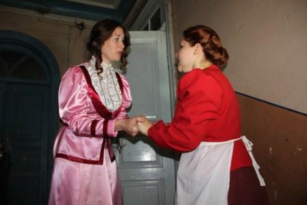 Юных тбилисцев знакомят с легендами старой усадьбы