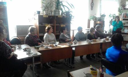 В межпоселенческой центральной районной библиотеке проходит декада «Мама, милая мама!»