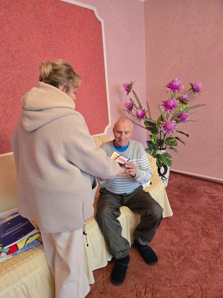 В Тбилисском районе проводят беседы с гражданами о кибермошенничестве