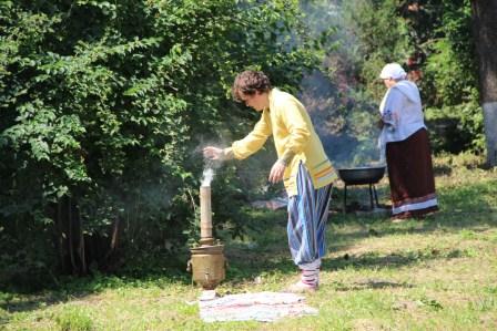 Юных тбилисцев знакомят с легендами старой усадьбы
