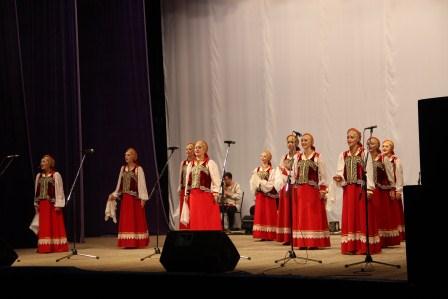 В Тбилисской выступили ансамбли из Краснодара и Владимира