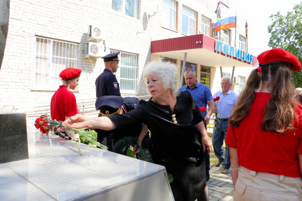 В Тбилисском районе почтили память сотрудников Отдела МВД