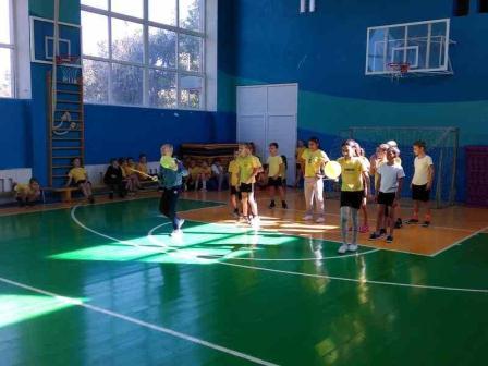 В седьмой школе прошел День здоровья