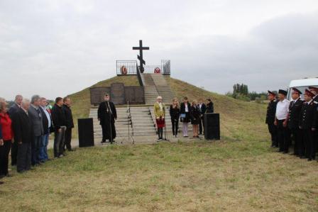 В Тбилисском районе заложили аллею в память о казаках Андрея Гречишкина