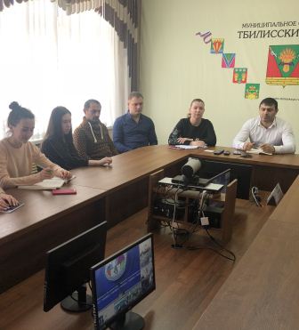 Начала работу Молодежная школа правовой и политической культуры