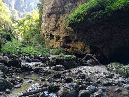 Тбилисские школьники побывали в двух многодневных походах