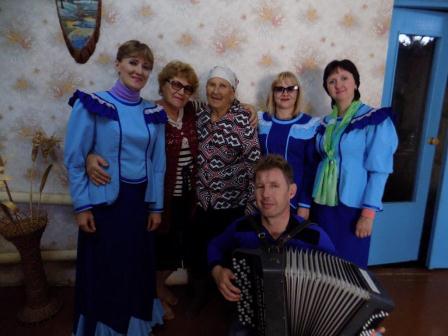 Жительница Ловлинской отметила 80-летний юбилей