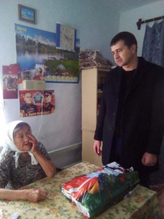 Нововладимирцев поздравили с наступающим Новым годом