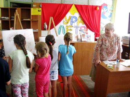 Детская библиотека провела встречу с поэтом и художником – Ольгой Святославовной Терентьевой