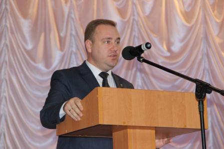 В Тбилисском районе с профессиональным праздником поздравили спасателей