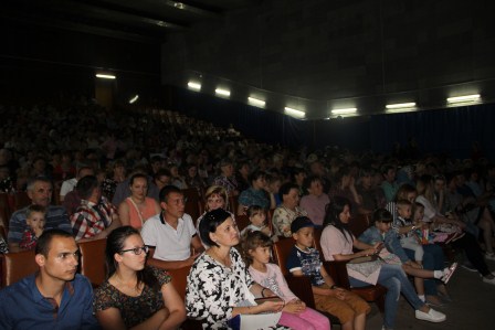 Тбилисцев порадовало сказочное представление «По следам Зари – Заряницы»
