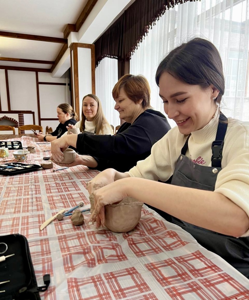 Состоялся очередной мастер-класс по лепке из глины! Состоялся очередной мастер-класс по лепке из глины!