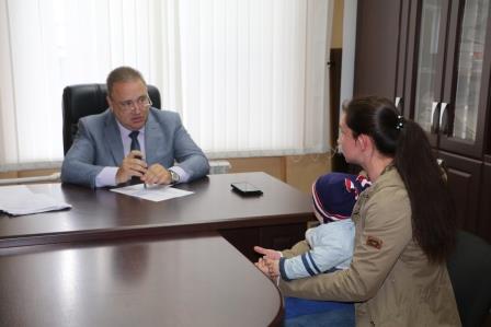 Глава Тбилисского района провел прием граждан