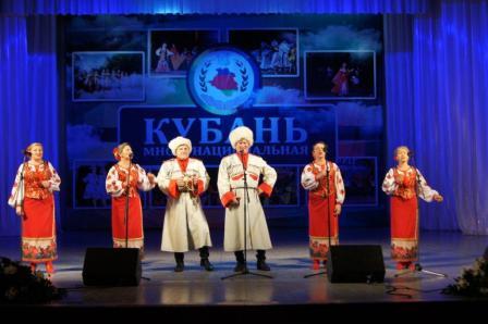 Делегация Тбилисского района приняла участие в краевом фестивале национально-культурных объединений «Венок дружбы народов Кубани»