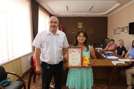 В Тбилисском районе наградили победителей фестиваля «Кубанские каникулы»