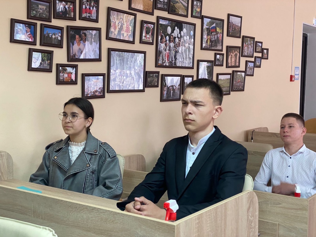 Состоялось первое лекционное занятие Молодежной школы правовой и политической культуры