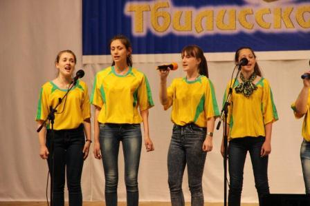 В Тбилисском районе прошел первый этап школьной Лиги КВН