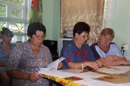 Евгений Ильин принял участие в сессии Совета Песчаного сельского поселения