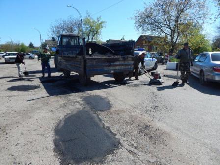 Начат ямочный ремонт улицы Первомайской