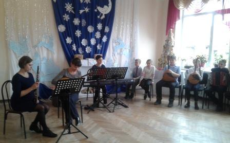 В пятой школе состоялся новогодний концерт В пятой школе состоялся новогодний концерт