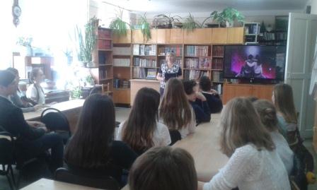 В районной библиотеке В районной библиотеке