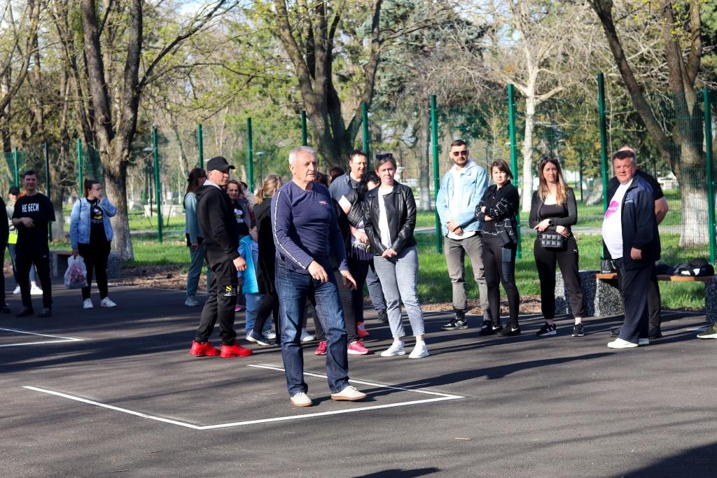 Продолжается реализация проекта "Первые в спорте - первые в работе", который реализуется при поддержке конкурса грантов губернатора Кубани!