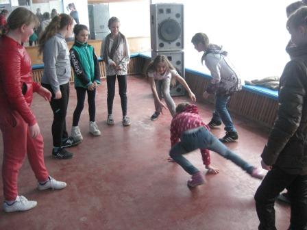 В Ловлинской состоялась игровая программа «Ура каникулы»