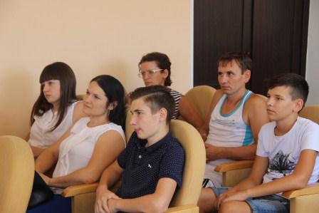 10 августа 2017 года в зале районной администрации состоялась торжественная церемония вручения паспортов 