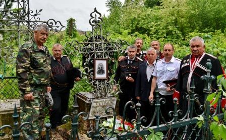 Тбилисцы почтили память героя-земляка