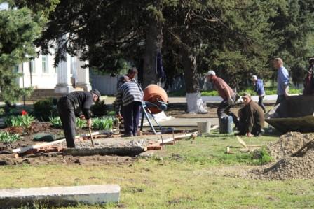 Евгений Ильин посетил Песчаное и Ванновское сельские поселения