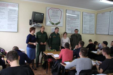 В Тбилисском районе проводится постановка юношей на воинский учет