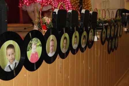 Стиляжный выпускной состоялся в Тбилисской