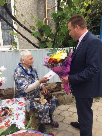 Жительница Тбилисской отметила 90-летний юбилей