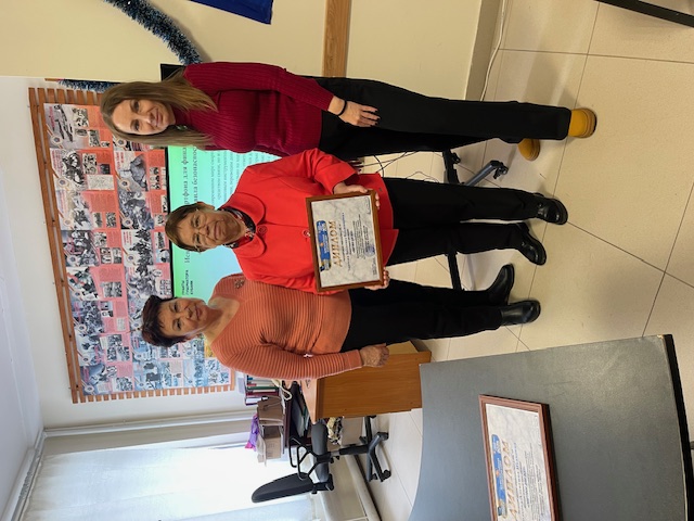 В районе проходят занятия с группой пенсионеров в рамках гранта губернатора Краснодарского края