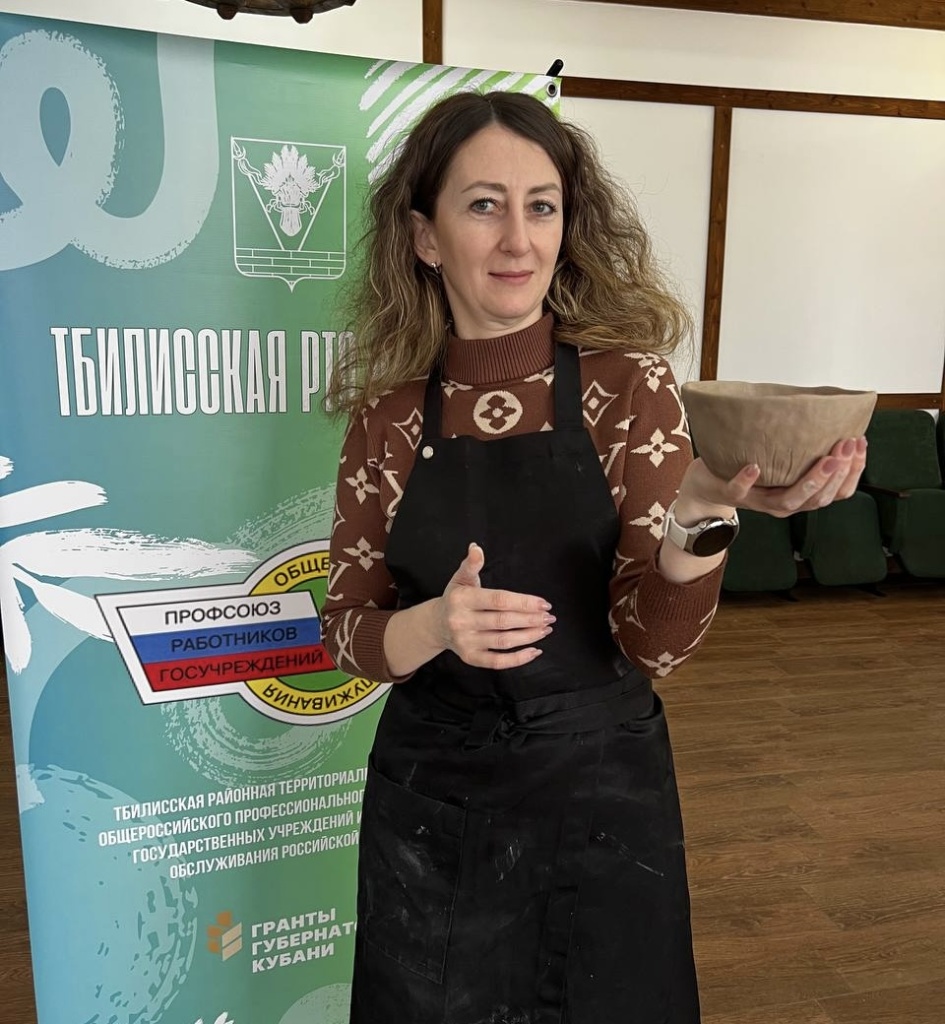 Состоялся очередной мастер-класс по лепке из глины!