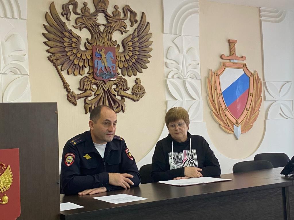 В Тбилисском районе чествовали участковых уполномоченных полиции