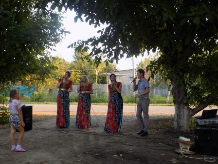 Очередной праздник «Моя родная улица» прошел в Ловлинской