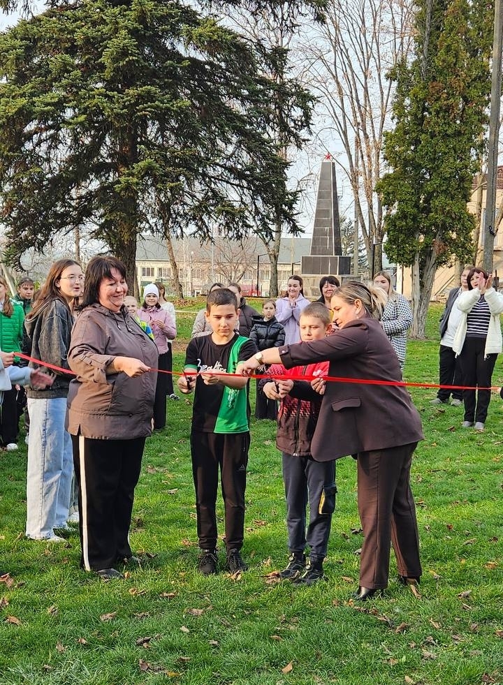 Новую спортивную площадку открыли в ст. Нововладимировской!