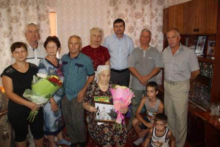 95 летний юбилей отмечает жительница станицы Тбилисской 95 летний юбилей отмечает жительница станицы Тбилисской