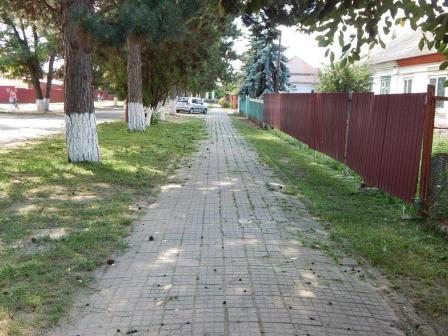 На улицах Тбилисской кипит работа 